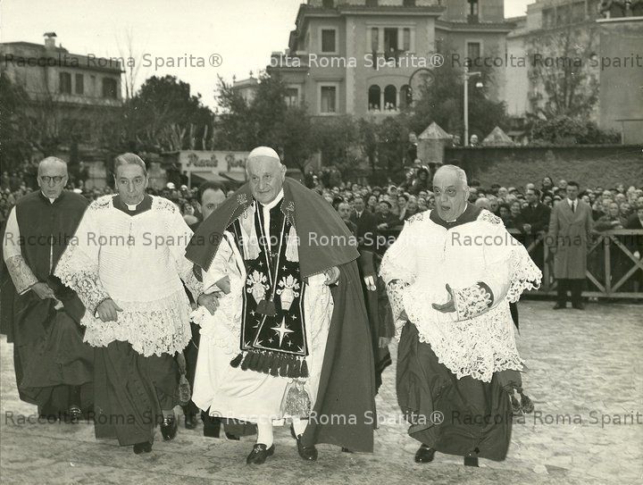 Via  De Rossi