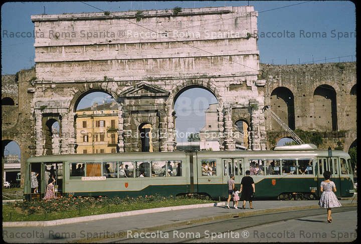 Piazza di Porta Maggiore