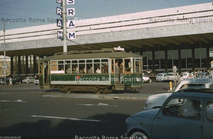 Piazza dei Cinquecento - Tram ATAC 1021