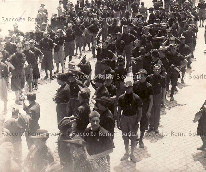  Adunata  fascisti