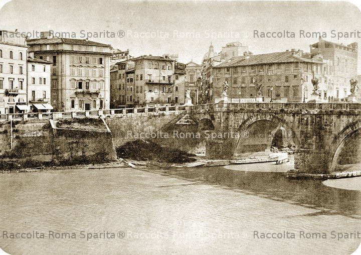 Piazza di Ponte