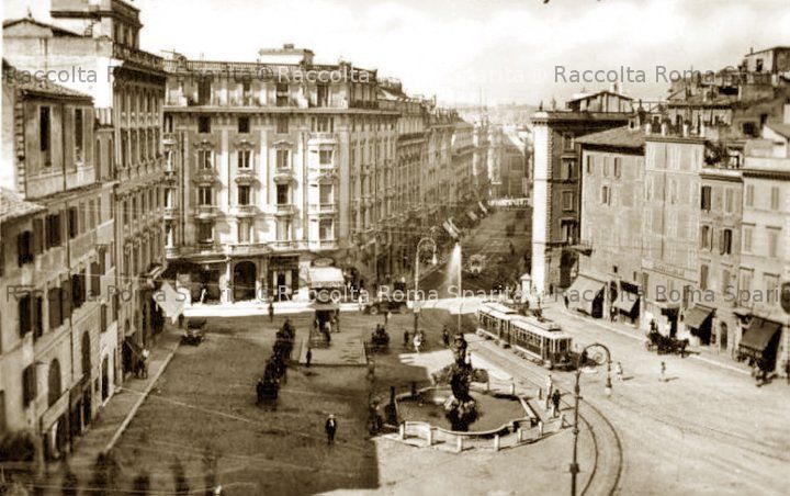 Piazza Barberini
