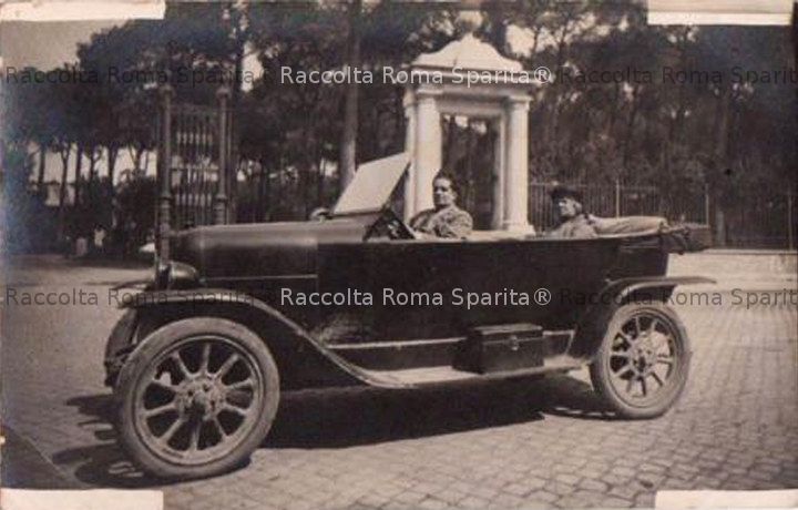 Passeggiata in automobile