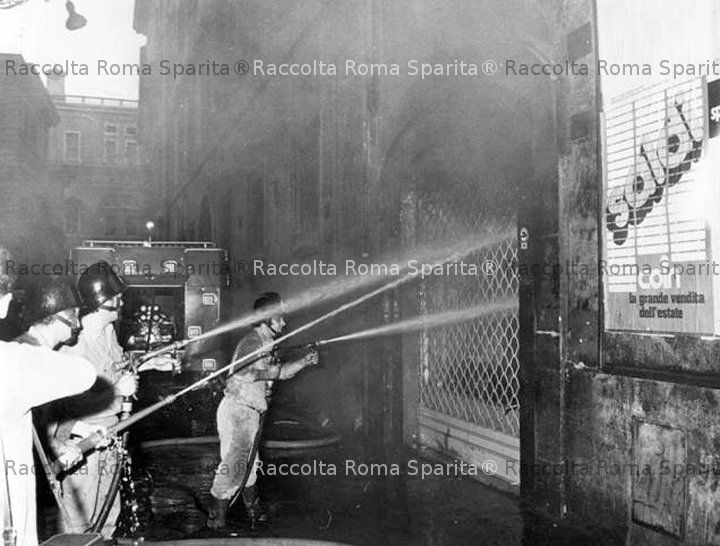 Incendio negozio