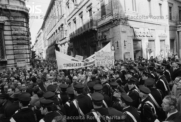 Via del Parlamento