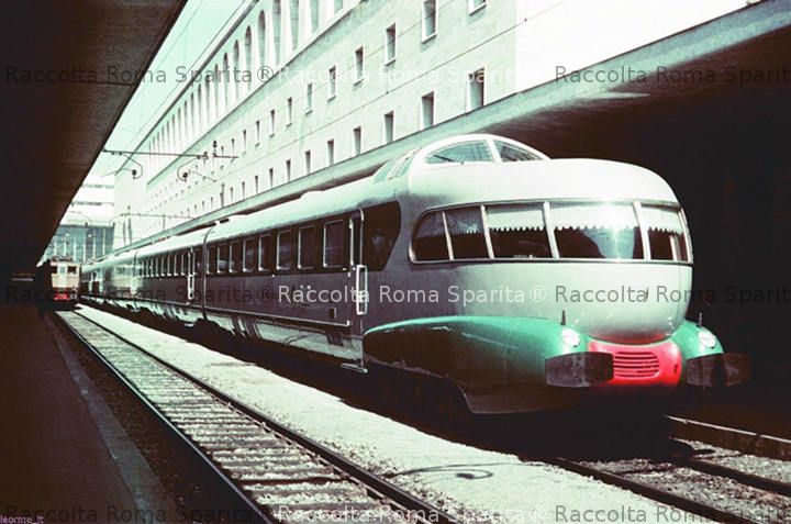 Roma Termini - Elettrotreno ETR 250