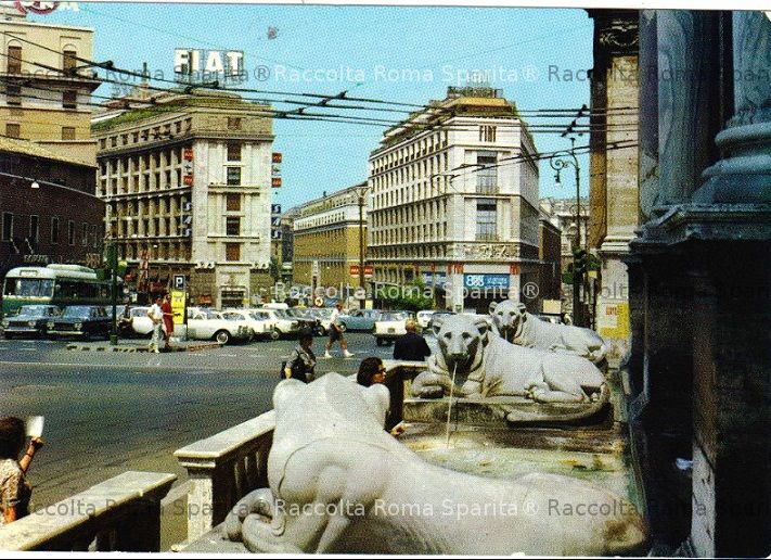 Piazza San Bernardo
