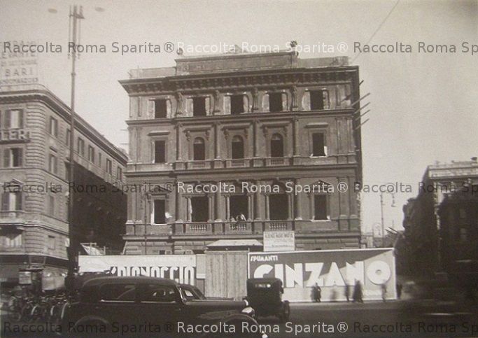 Piazza Barberini 