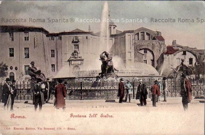 Fontana dell'Esedra