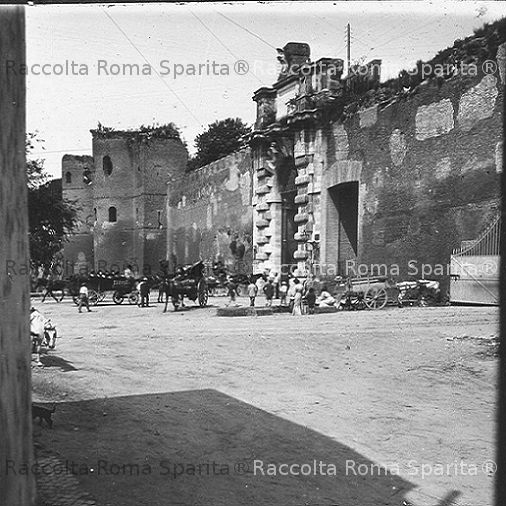 Porta San Giovanni