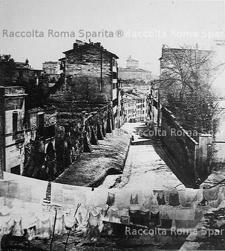 Via Capo le Case