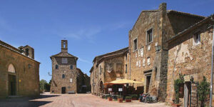 Sovana tra Etruschi e medioevo